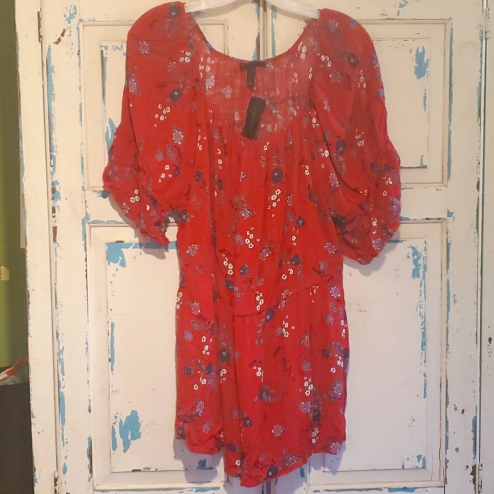 Lane Bryant Top NWT Floral pattern